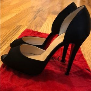 Christian Louboutin red bottoms 100% authentic